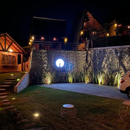 Hotel Macpalo เตโปซตลัน ภายนอก รูปภาพ