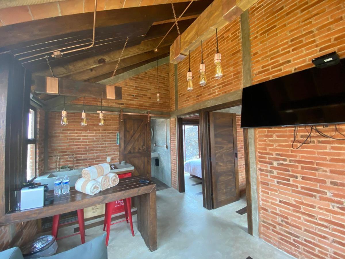 Hotel Macpalo เตโปซตลัน ภายนอก รูปภาพ