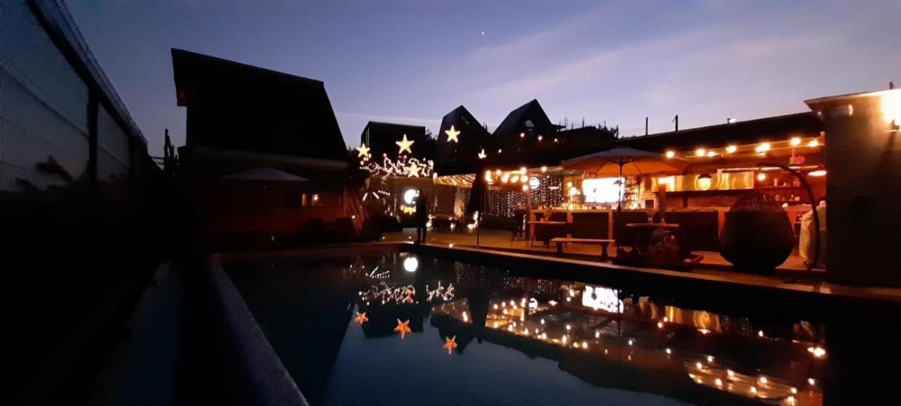 Hotel Macpalo เตโปซตลัน ภายนอก รูปภาพ
