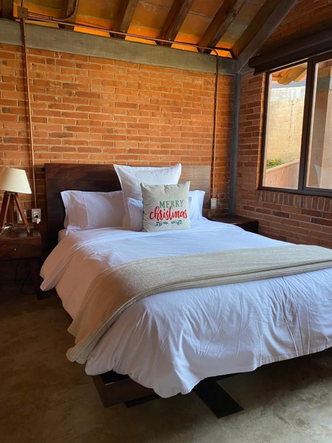 Hotel Macpalo เตโปซตลัน ภายนอก รูปภาพ